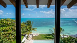 villa-98063437671755122798.jpg