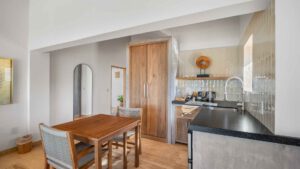 villa-40592037211754596334.jpg