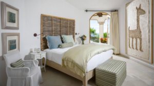 villa-59999731551697317134.jpg