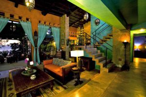 villa-95900298331679604175.jpg
