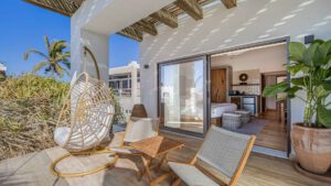 villa-97737701841754596348.jpg
