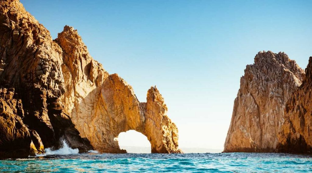 Los Cabos’ Top Attractions - Agave Villas