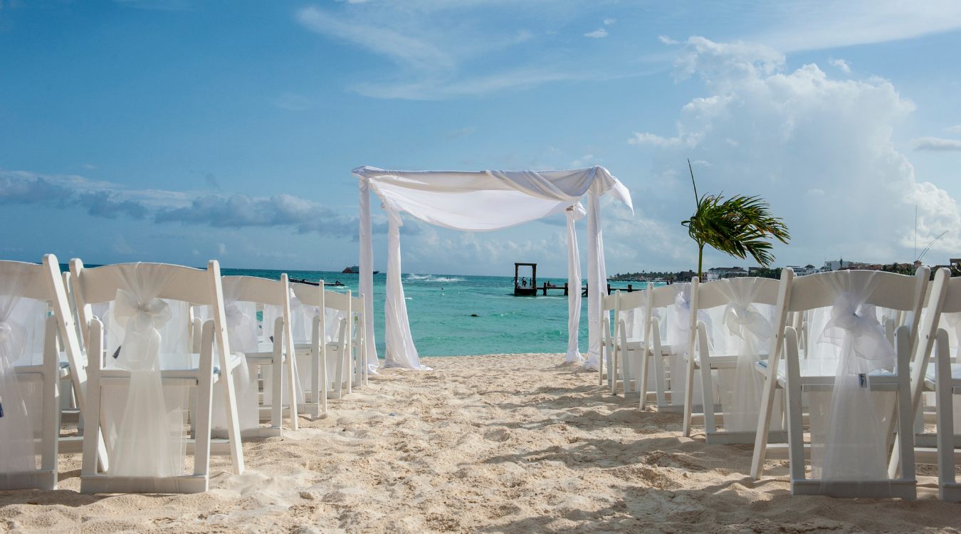 Planning a destination wedding in Mexico with Agave Villas and their luxury wedding villas