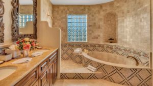 xr:d:DAEMrW4V-o4:20810,j:1375136625830540587,t:23122001