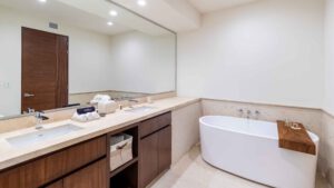 xr:d:DAEMrW4V-o4:21606,j:8909662997367194799,t:24012918