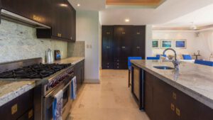 xr:d:DAEMrW4V-o4:20891,j:7867076899865461481,t:24010218