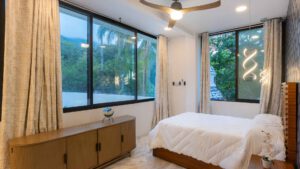 xr:d:DAEMrW4V-o4:21862,j:1872790955153407091,t:24022119