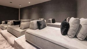 xr:d:DAEMrW4V-o4:22312,j:8556137030885497826,t:24040220