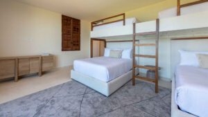 xr:d:DAEMrW4V-o4:21774,j:5503817524505201635,t:24021516