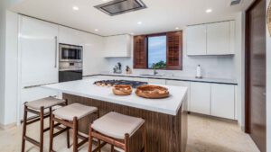 xr:d:DAEMrW4V-o4:21596,j:5020804718487945736,t:24012918