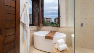 xr:d:DAEMrW4V-o4:21601,j:2211684452758314123,t:24012918