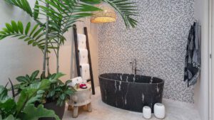 xr:d:DAEMrW4V-o4:17293,j:44514367109,t:23010204