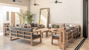 xr:d:DAEMrW4V-o4:21945,j:6309964567427404271,t:24031223