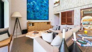 xr:d:DAEMrW4V-o4:20273,j:587003881269838571,t:23112219