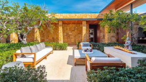 xr:d:DAEMrW4V-o4:20020,j:2513417816570505333,t:23111500