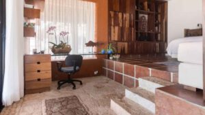 xr:d:DAEMrW4V-o4:18837,j:8996336804425930225,t:23071500