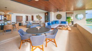 xr:d:DAEMrW4V-o4:20582,j:4455598652580353992,t:23121822