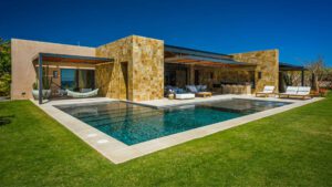 xr:d:DAEMrW4V-o4:20075,j:9034630292662414738,t:23111702