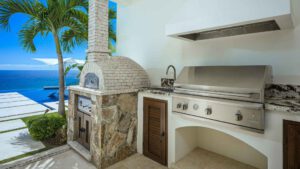 xr:d:DAEMrW4V-o4:19753,j:8705865034464797704,t:23102323