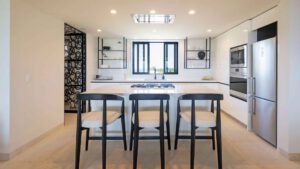 xr:d:DAEMrW4V-o4:20655,j:7014769147957448790,t:23121823