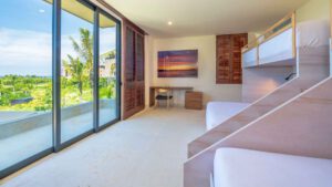 xr:d:DAEMrW4V-o4:20611,j:8123780549960800067,t:23121822