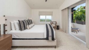 xr:d:DAEMrW4V-o4:17297,j:44514382416,t:23010204