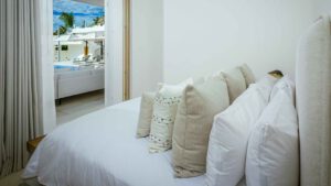 xr:d:DAEMrW4V-o4:21063,j:3068492121084429058,t:24010819