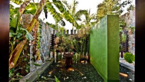 xr:d:DAEMrW4V-o4:17930,j:46248299785,t:23050120