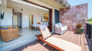 xr:d:DAEMrW4V-o4:17689,j:4501530248,t:23022820