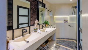 xr:d:DAEMrW4V-o4:22085,j:2713840548576032908,t:24031517