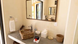 xr:d:DAEMrW4V-o4:19149,j:5358559246632585285,t:23090122