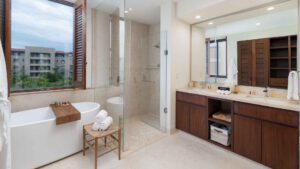 xr:d:DAEMrW4V-o4:21600,j:1434813515700424259,t:24012918