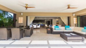 xr:d:DAEMrW4V-o4:20906,j:8824091821728324611,t:24010218