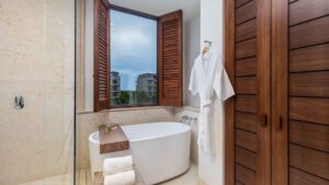 xr:d:DAEMrW4V-o4:21616,j:5509445279610913621,t:24012918