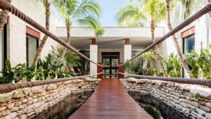 xr:d:DAEMrW4V-o4:21386,j:4832778556281673575,t:24012105