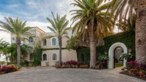 xr:d:DAEMrW4V-o4:21121,j:6843634514222212656,t:24010820