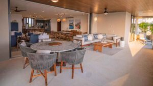 xr:d:DAEMrW4V-o4:20774,j:7014769146592684348,t:23121823