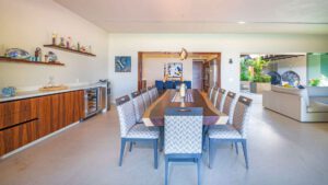 xr:d:DAEMrW4V-o4:20199,j:2489774623005752933,t:23112120