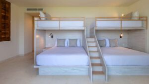 xr:d:DAEMrW4V-o4:20610,j:6026229025149358931,t:23121822