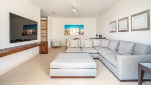 xr:d:DAEMrW4V-o4:20005,j:5126631503460558782,t:23111500