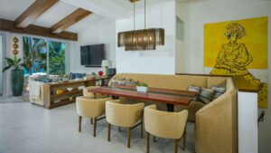 xr:d:DAEMrW4V-o4:19956,j:3989472582025419362,t:23111421