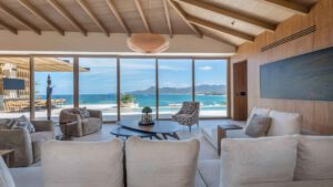 xr:d:DAEMrW4V-o4:22272,j:3827357423832013130,t:24040220