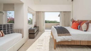 xr:d:DAEMrW4V-o4:17295,j:44514375534,t:23010204