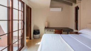 xr:d:DAEMrW4V-o4:19692,j:5564603778166920122,t:23101823