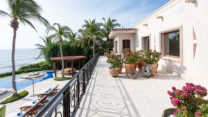 xr:d:DAEMrW4V-o4:19042,j:3355582903248221549,t:23082823