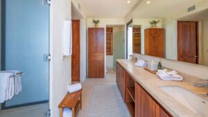 xr:d:DAEMrW4V-o4:20226,j:5832571540225232055,t:23112217