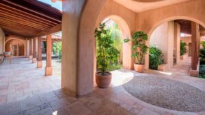 xr:d:DAEMrW4V-o4:19664,j:2969404492959553013,t:23101823