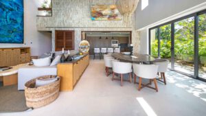 xr:d:DAEMrW4V-o4:20288,j:8288159243715912742,t:23112219