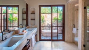 xr:d:DAEMrW4V-o4:19682,j:5564603779002707251,t:23101823