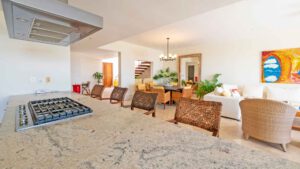 xr:d:DAEMrW4V-o4:17720,j:47845475387,t:23022820